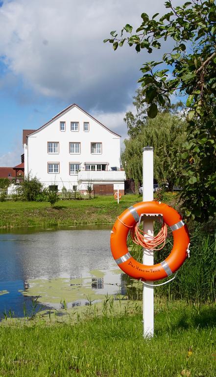 Das Haus Am Teich Gross Grabow ภายนอก รูปภาพ